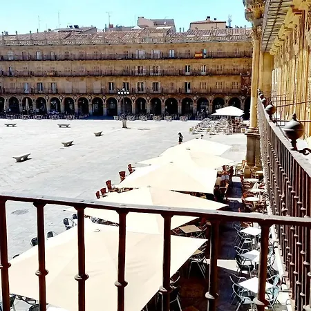 Lägenhet Calle Toro 2, 1º Con Balcones A La Misma Plaza Mayor!!